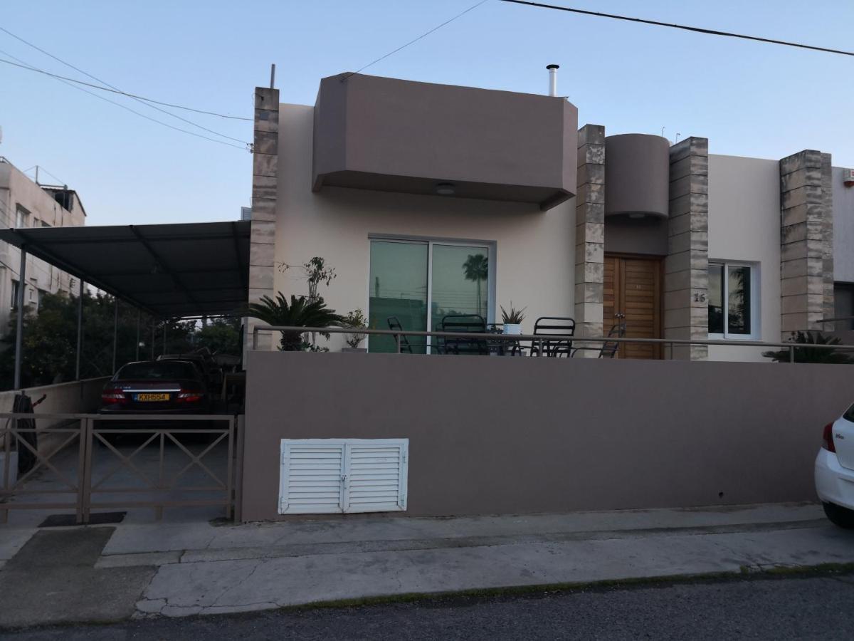 Μοναδικό Δωμάτιο Limassol Exterior foto
